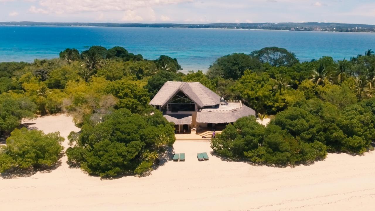 Отель Chapwani Private Island Grave Island Экстерьер фото